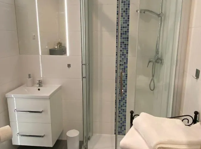 アパート Etna コウォブジェク